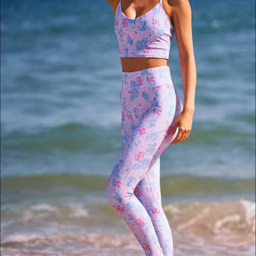LoveShackFancy x Bandier Set - Leggings and Bra in Countryside Meadow - Size XL